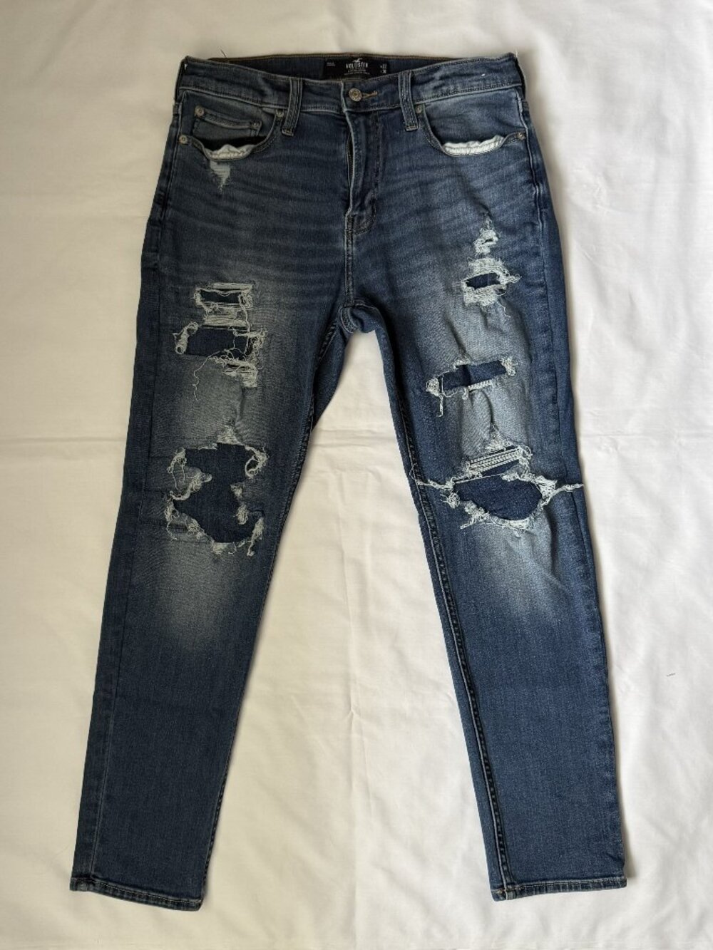 Hollister Men's Athletic Skinny Heavily Distressed Advanced Stretch Jeans 32x30